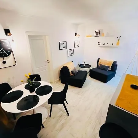 Cozy Complex *